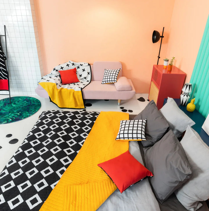 BED ROOM DECOR WITH PRINTED ACCESSORIES